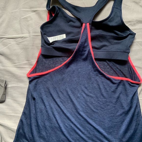 American Eagle shirt - Picture 2 of 2